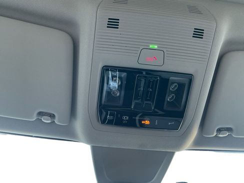 New 2026 Volkswagen Atlas SEL Premium R-Line image 24