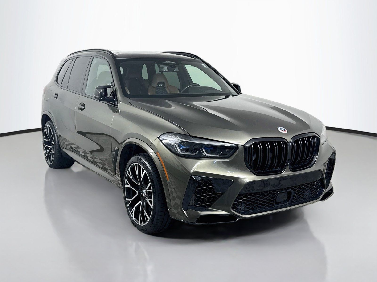 Used 2022 BMW X5 M w/ Competition Package 2 AWD/4WD image 7