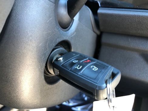 Used 2024 Volkswagen Jetta S image 24