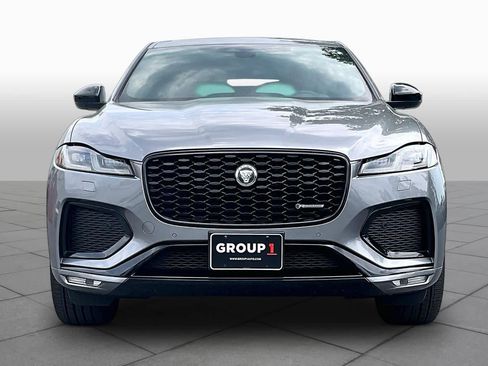 Used 2025 Jaguar F-PACE R-Dynamic S AWD/4WD image 3