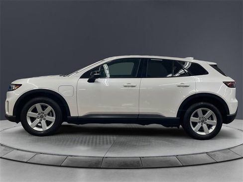 Used 2024 Honda Prologue EX image 2