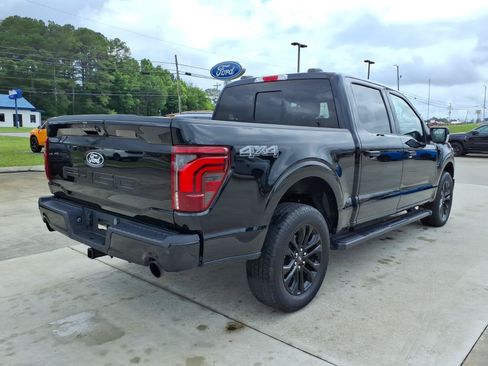 Used 2024 Ford F150 Lariat w/ Equipment Group 502A High AWD/4WD image 5