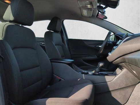 Used 2024 Chevrolet Malibu LT FWD image 28