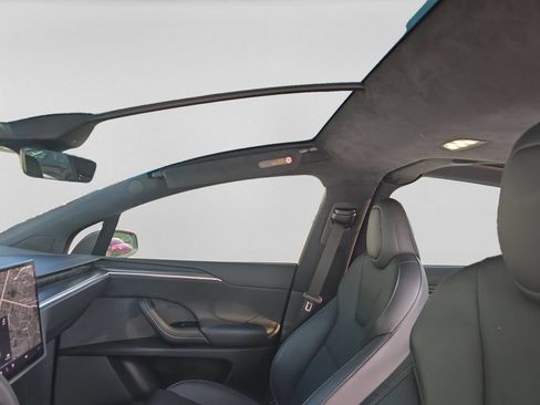 Used 2023 Tesla Model X Plaid AWD/4WD image 16