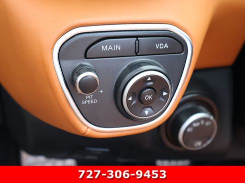 Used 2015 Ferrari California T image 20