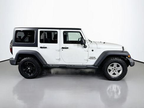 Used 2016 Jeep Wrangler Unlimited Sport w/ Quick Order Package 24S AWD/4WD image 8