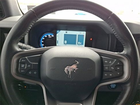 Used 2023 Ford Bronco Big Bend image 16