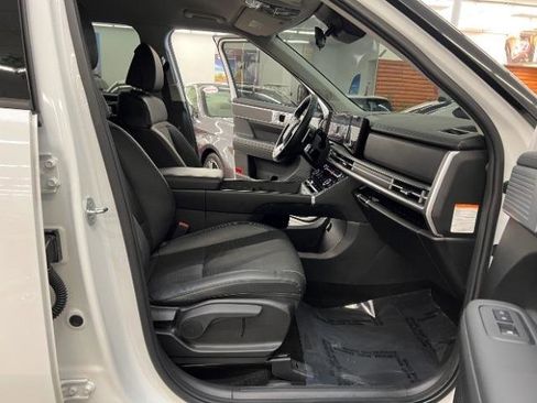 Used 2025 Hyundai Santa Fe SEL AWD/4WD image 25