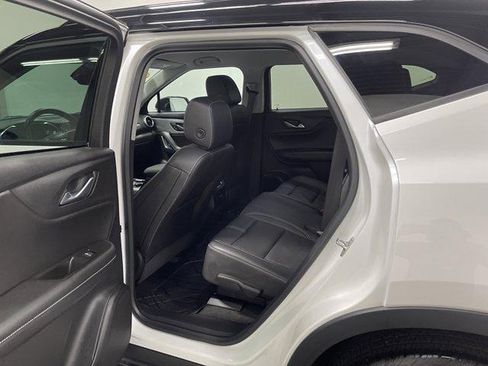 Used 2024 Chevrolet Blazer LT w/ Midnight/Sport Edition FWD image 10