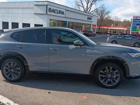 Used 2025 Acura ADX A-Spec image 5