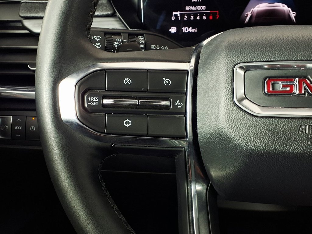 Used 2024 GMC Acadia Elevation w/ Luxury Package FWD image 20