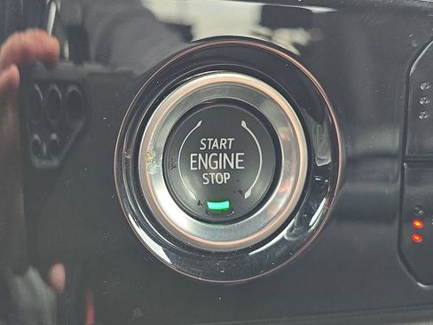 Certified 2024 Chevrolet Silverado 1500 LT image 27