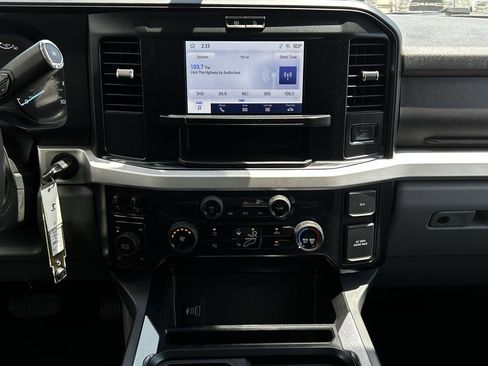 Used 2025 Ford F250 XLT w/ FX4 Off-Road Package AWD/4WD image 16