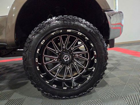 Used 2017 Ford F350 Lariat w/ Lariat Ultimate Package image 88