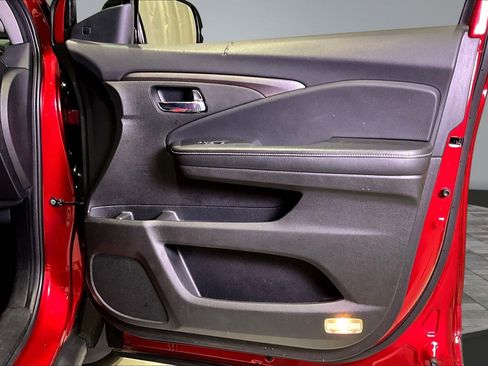 Used 2023 Honda Ridgeline RTL-E image 28