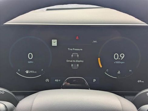 Used 2025 Hyundai Santa Fe Calligraphy FWD image 12