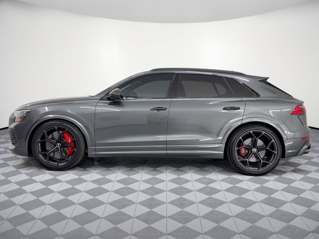 Used 2025 Audi RS Q8 performance AWD/4WD image 2