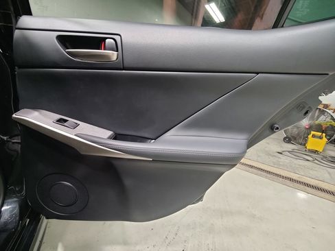 Used 2019 Lexus IS 300 F Sport w/ F Sport Package AWD/4WD image 15