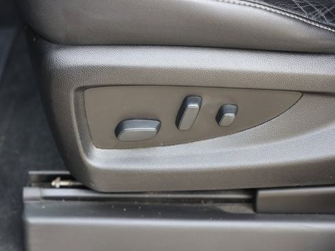 Used 2019 Chevrolet Tahoe LT w/ Texas Edition Package image 19