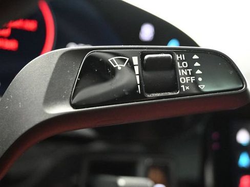 Used 2020 Porsche Taycan 4S AWD/4WD image 24