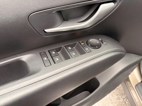 New 2026 Hyundai Tucson Blue SE image 11