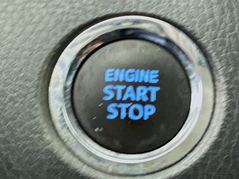 Used 2024 Toyota Camry SE w/ Convenience Package FWD image 19