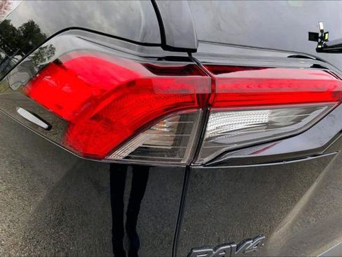 Certified 2025 Toyota RAV4 XLE Premium image 28