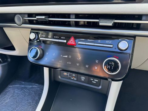 New 2026 Hyundai Tucson Limited AWD/4WD image 24