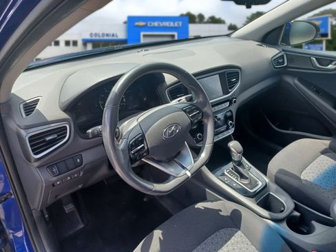 Used 2019 Hyundai Ioniq Plug-In Hybrid FWD image 8