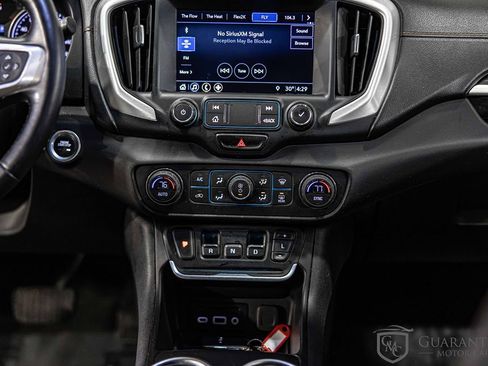 Used 2019 GMC Terrain SLT image 36
