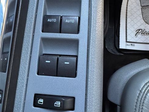 Used 2014 Ford F150 XLT w/ XLT Chrome Package RWD image 20
