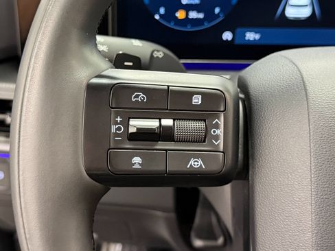Used 2024 Hyundai Santa Fe Calligraphy AWD/4WD image 19