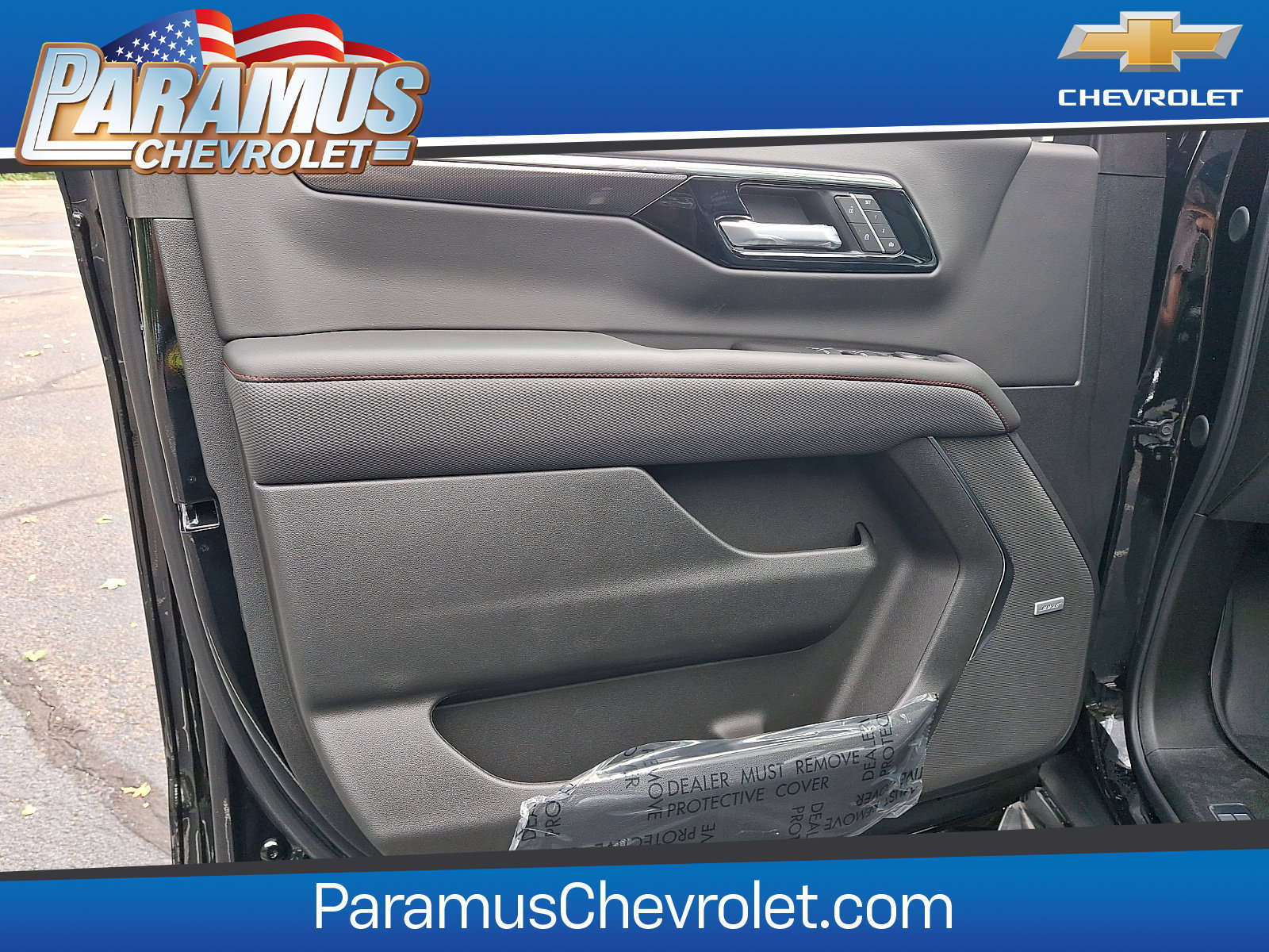 New 2026 Chevrolet Suburban RST w/ Advanced Technology Package AWD/4WD image 8
