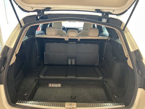 Used 2020 Mercedes-Benz E 450 4MATIC Wagon image 16