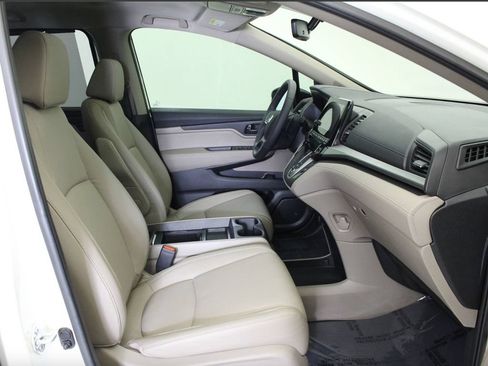 Used 2019 Honda Odyssey EX-L image 4
