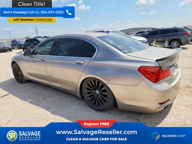 Used 2012 BMW 750Li RWD image 3