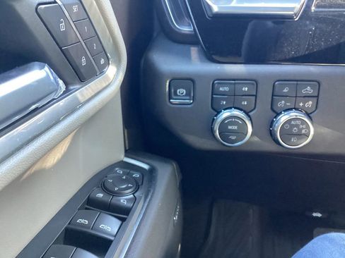 New 2026 GMC Sierra 1500 SLT w/ SLT Premium Plus Package AWD/4WD image 31