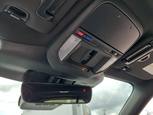 Certified 2026 Subaru Forester Premium AWD/4WD image 30