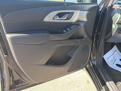 Used 2019 Chevrolet Traverse LS image 14
