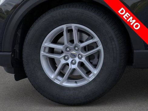 New 2026 Ford Explorer Active w/ Active Comfort Package image 19