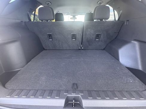 Used 2021 Chevrolet Equinox LS w/ LS Convenience Package image 31