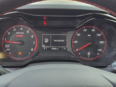 Used 2024 Chevrolet Trax RS w/ Driver Confidence Package FWD image 30