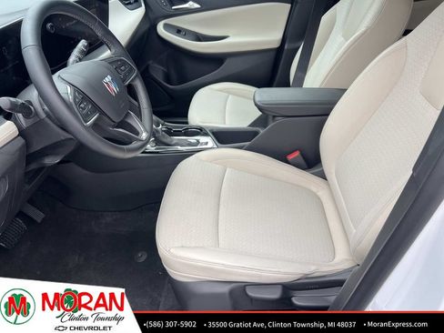 Certified 2024 Buick Encore GX Preferred FWD image 17
