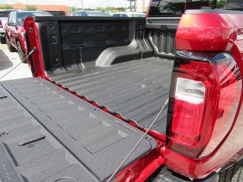 New 2026 GMC Canyon Elevation w/ Convenience Package RWD image 32