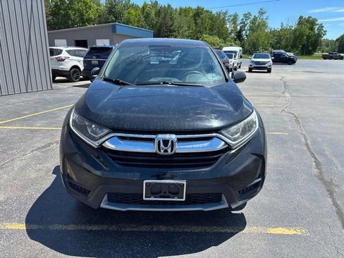Used 2017 Honda CR-V LX image 2