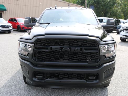 Used 2024 RAM 3500 Tradesman AWD/4WD image 11