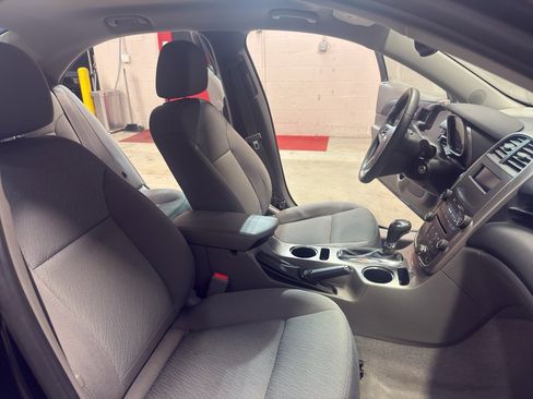 Used 2015 Chevrolet Malibu LS image 21