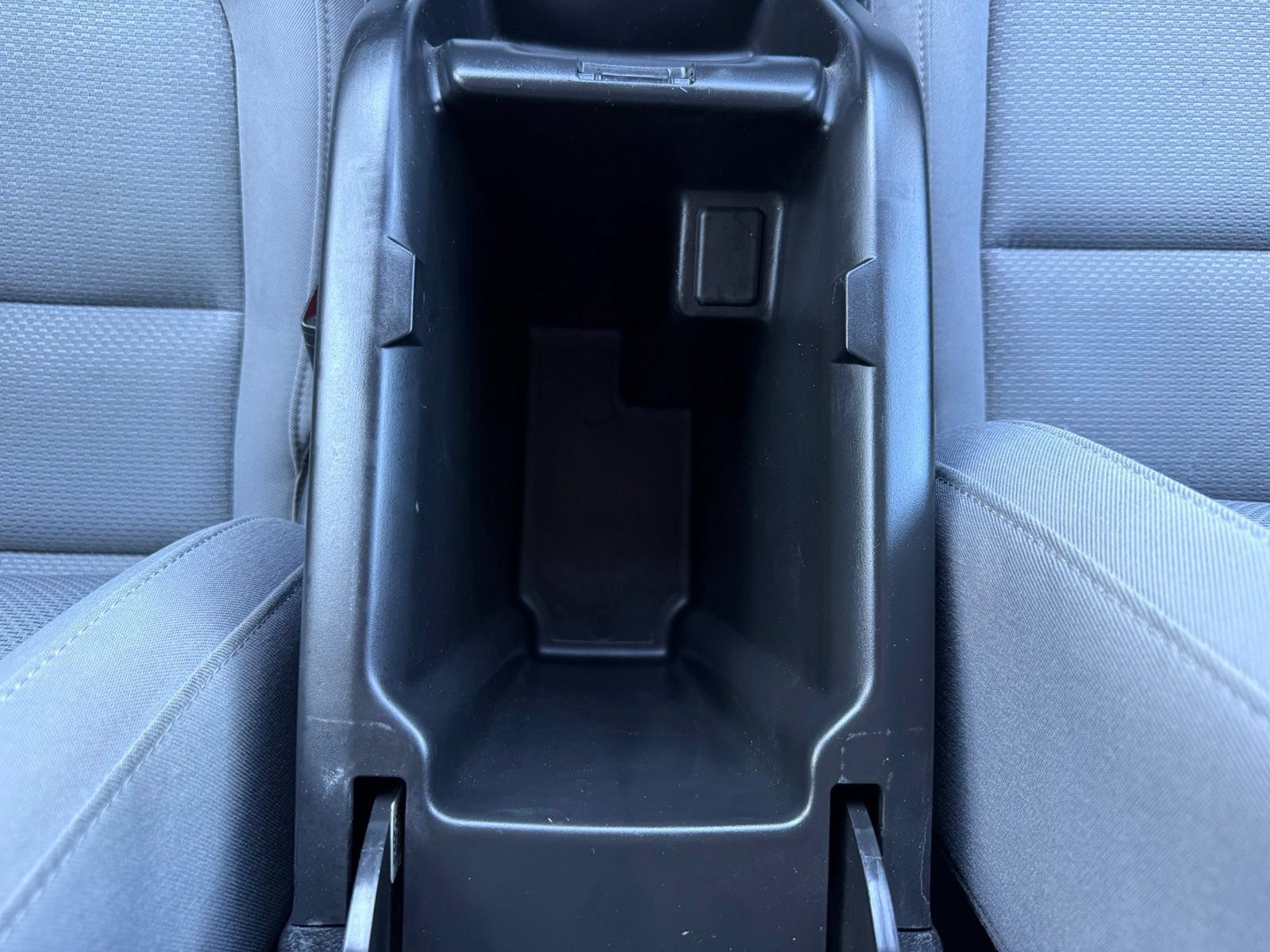 Used 2020 Chevrolet Colorado LT AWD/4WD image 24