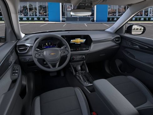 New 2026 Chevrolet TrailBlazer LT FWD image 15