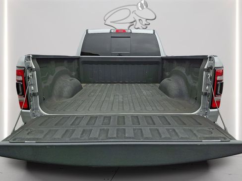 Used 2022 RAM 1500 Big Horn AWD/4WD image 31